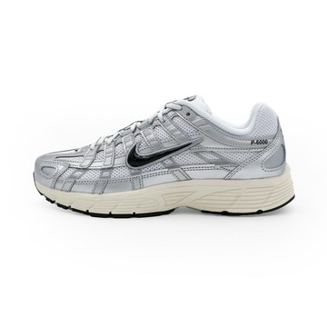 NIKE P-6000 銀 休閒 復古 老爹 金屬感 緩震 透氣 網布 運動鞋 女款 B6409 (CD6404105)