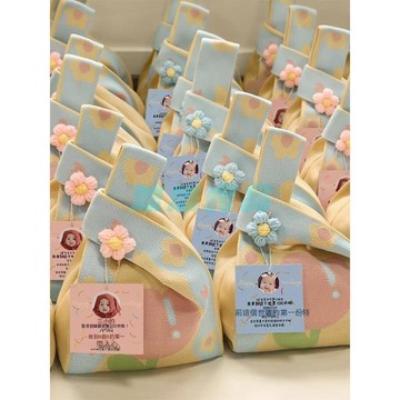 【針織花朵設計】寶寶伴手禮袋 針織包 滿月禮盒 生日分享袋 喜糖袋 環保節日袋 嬰兒滿月 幼稚園生日分享袋