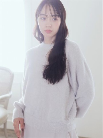 素面毛絨蓬袖套頭針織衫(1M34L2C0100) - earth music&ecology