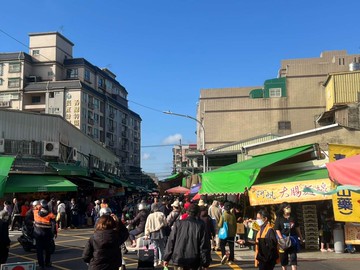 忠貞市場旁龍都花城3房輕鬆入手｜桃園市平鎮區中正二路