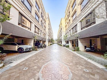 質感社區｜八德商圈｜精緻裝潢四套房孝親車墅｜高雄市仁武區五和路