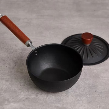 🔥臺灣出貨🔥【3萬人收藏】一人食熟鐵奶鍋小直徑寶寶輔食鐵鍋無塗層不沾輕巧方便泡麵鍋