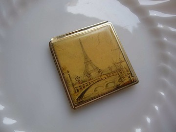 【老時光 OLD-TIME】早期歐洲隨身鏡盒