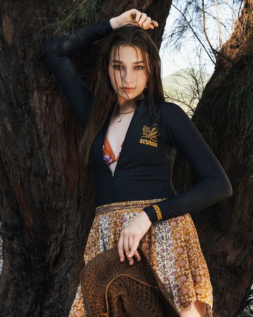 戈壁灰極軟拉錬長袖防曬泳衣 / PARADISE FOUND