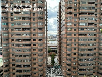 [ 專任 劉宥菲 ] 逢甲商圈三房次頂樓屋主超想賣｜台中市西屯區逢明街