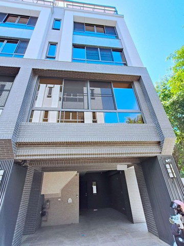 老闆看過來！大里工業區旁【全新電梯豪墅】3車｜台中市大里區仁化工二路