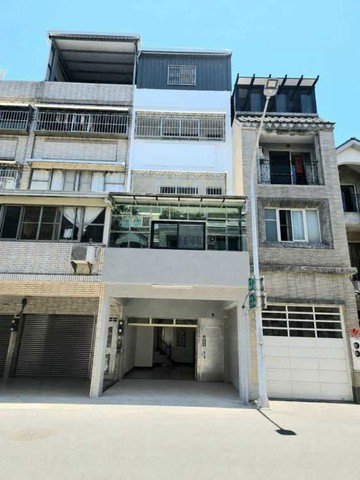 楠梓近台積電右昌商圈｜臨11米路翻新透店23002｜高雄市楠梓區新泰街