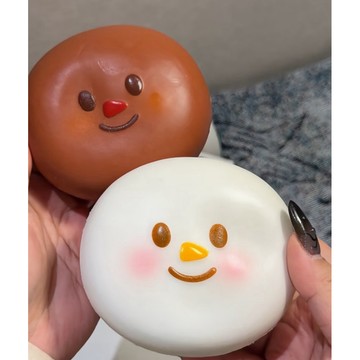 Zoey雪人米糕🫶🏻慢回彈 一按一個坑 squishy 軟軟