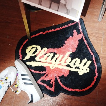 HATE MONDAY X Playboy - 毛毛地毯(PBHMS25A82)