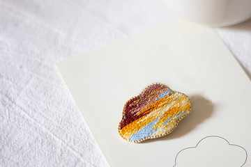 手工刺繡/胸針/暮色/法式鉤針刺繡