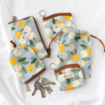 海鹽琵琶 小清新碎花包女棉布抽繩手機袋多功能卡包布藝鑰匙包