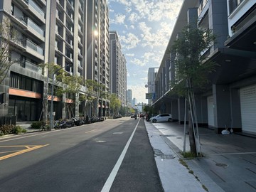 永康★台邦優質滿租賺錢金店面╭★°住商姚語宸★｜台南市永康區忠孝一路