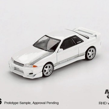 【東海模型】MINIGT 1/64 日產 Nissan Skyline GT-R (R32) VeilSide Combat C-I White MGT01066-R