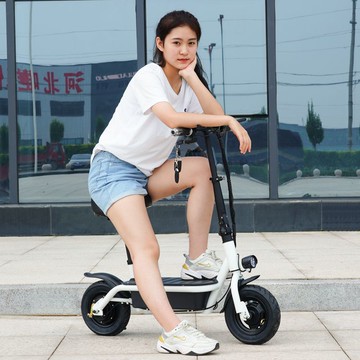 熱銷/免運 電動滑板車 電動滑板車型便攜代步車二輪折疊電動車成人電車男女迷你電瓶車