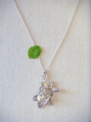 The Rose Necklace