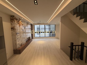 沙鹿中樂街別墅｜台中市沙鹿區中樂街