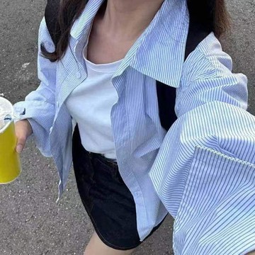 ⭐百搭實穿⭐  美式潮流条纹衬衫女防晒外套2024秋季新款宽松百搭遮肉衬衣叠穿潮 女生外套 外套 韓系外套 女生外套