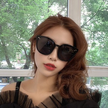 【JC】單鉚釘墨鏡  偏光 熱銷款 墨鏡 太陽眼鏡  網美 抗uv 出國 旅行 1940