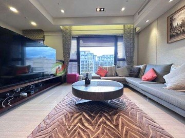 台北市中山區長春路❤️忠泰極❤️二房車｜台北市中山區長春路