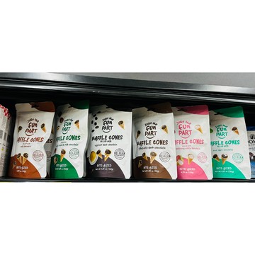 Funpart 草莓風味白巧克力/黑巧克力/薄荷風味黑巧克力/榛果巧克力/咖啡風味黑巧克力/牛奶巧克力 甜筒餅乾120g
