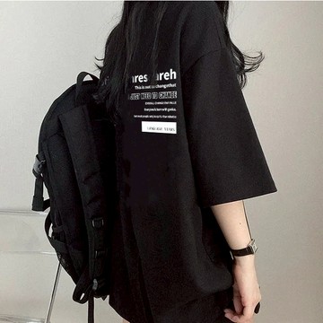 版型真的很好看！短袖 短袖T恤 印花短袖 美式復古短袖 街頭風短袖 oversize短袖 純棉短袖 寬鬆短袖 夏日女裝