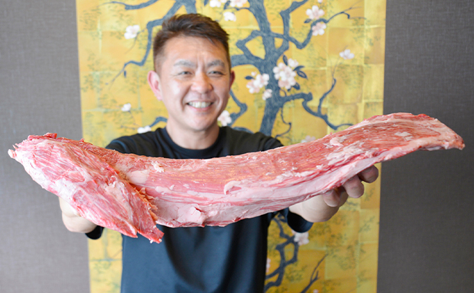 飛騨牛　ヒレ肉　1本　約3～4kg（ヒレブロック肉　シャトーブリアン）3～4分割　A4～A5等級使用