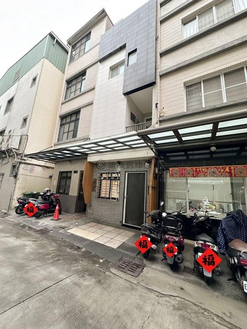武廟商圈*英明商圈*雙輕軌*漂亮四套房透天｜高雄市苓雅區三多二路