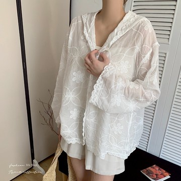 BAi白媽媽 刺繡花朵連帽衫／鈎花寬鬆防曬 Outerwear－過年不打烊 天天出貨【350516】