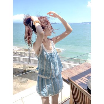 曾小咸 度假風藍色假兩件吊帶背心女夏季夏外穿無袖上衣兩件套裝