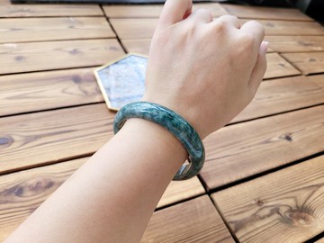 【純翠】天然翡翠 騰衝滿色料冰藍綠微藍完美圈57.7手鐲 附台灣證