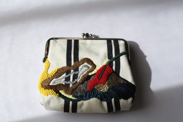 SARTO.. 手工刺繡口金包/ 少量製作/ 工藝設計/ 設計師作品