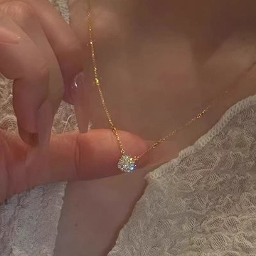 ✨臺灣出貨✨小方糖吊墜項鍊女ins輕奢小衆高級毛衣鏈鎖骨鏈送女友禮物