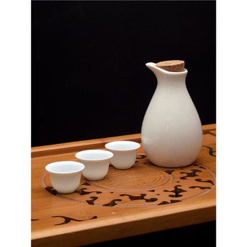 250ml純白陶瓷酒壺醒酒器酒盅白酒具中式仿復古家用小酒杯分酒器
