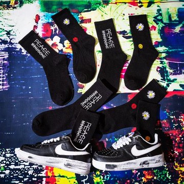 GD權志龍同款潮牌小雛菊花peace中筒長襪子pmo af1 peaceminusone