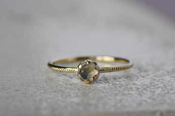 回憶物語 彩虹月光石