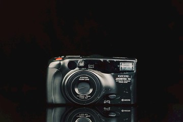 KYOCERA ZOOMTEC 70 #7599 #135底片相機