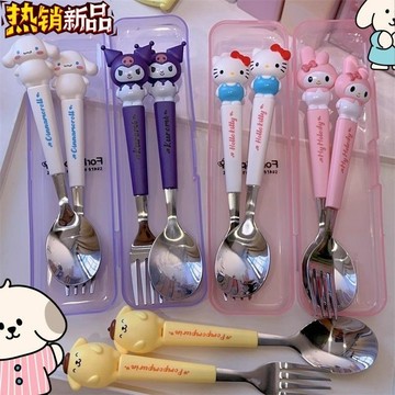 嚴選好物🌈可愛不銹鋼庫洛米大耳狗勺叉子學生帶飯獨立餐具收納盒H1HL