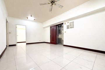 近文山特區｜稀有釋出採光明亮三房｜高雄市鳳山區文化西路