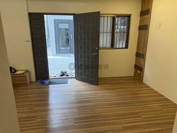 觀音中壢忠愛莊邊間活巷孝親房美透天｜桃園市觀音區崙坪一路
