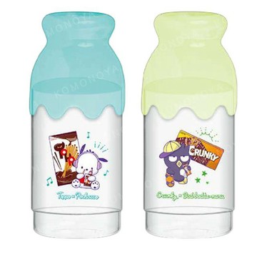 小禮堂 Sanrio 三麗鷗 x 樂天 造型牙刷杯組 (牛奶瓶款) 帕恰狗 酷企鵝