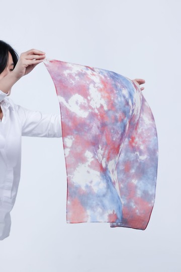 雲霞-80支100%天絲方巾(環保數位印花)