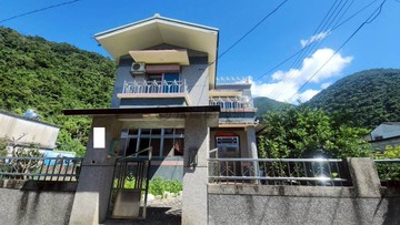 南澳背山面太平洋景觀獨棟大氣別墅～永慶旺傑｜宜蘭縣南澳鄉中正路