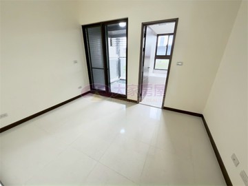 ️卓悅聯盟️全新公園邊間三房車另雙車戶｜新北市三重區水漾路二段