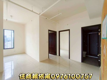 國門巨星星悅館電梯三房車K523｜新北市三重區新北大道一段