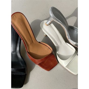 韓國東大門女鞋氣質顯瘦優雅晚晚風細跟外穿一字涼拖鞋女涼鞋