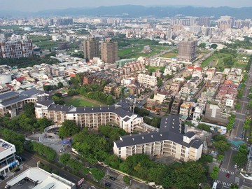 勝美築11期大兩房兩衛平車視野戶｜台中市北屯區崇德路三段