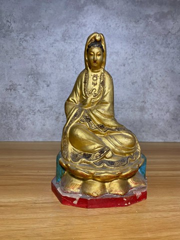 民國時期老木雕造像自在觀音，抱袖觀音，古體老像觀自在，正金，