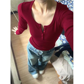 酒紅色U領正肩長袖T恤女美式復古chic春秋內搭上衣小眾紐扣打底衫