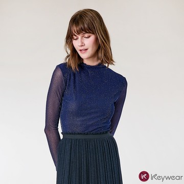 KeyWear奇威名品     木耳邊蔥線上衣-藍紫色