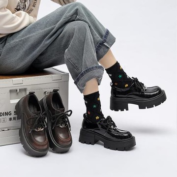 真皮復古粗跟英倫小皮鞋女厚底系帶休閑法式棕色軟底樂福鞋2024新